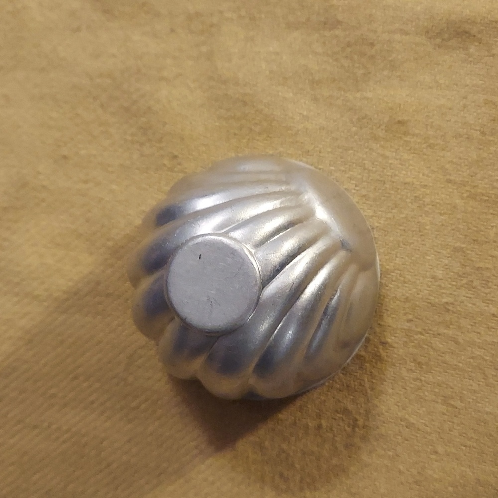 ❤️ Vintage Aluminum Mini Baking Mold